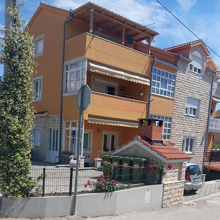 Apartment Radalj Kastela Luaran gambar