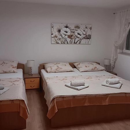 Apartment Radalj Kastela Luaran gambar