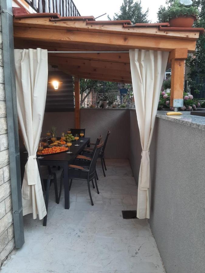 Apartment Radalj Kastela Luaran gambar