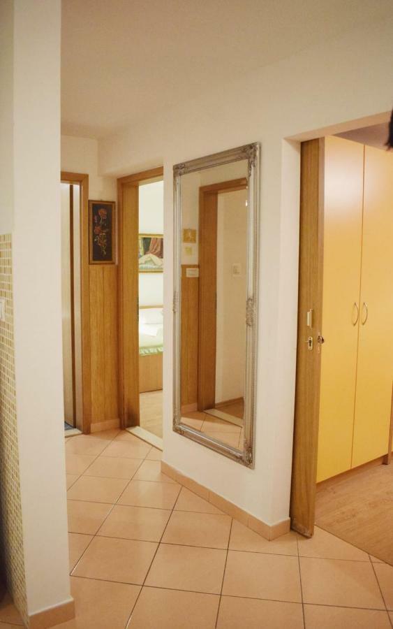 Apartment Radalj Kastela Luaran gambar
